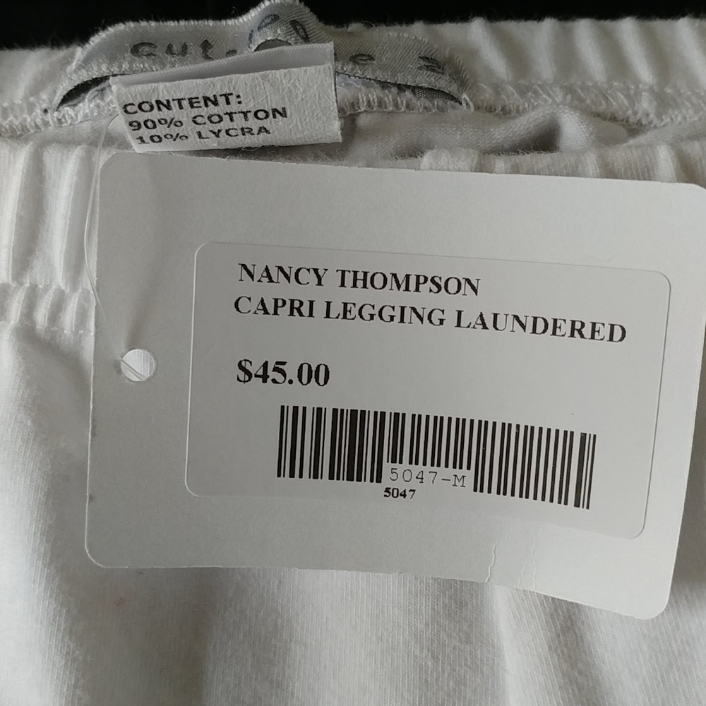 Cut Loose 🇺🇸 NWT Capri Leggings White Cotton - Picture 3 of 3